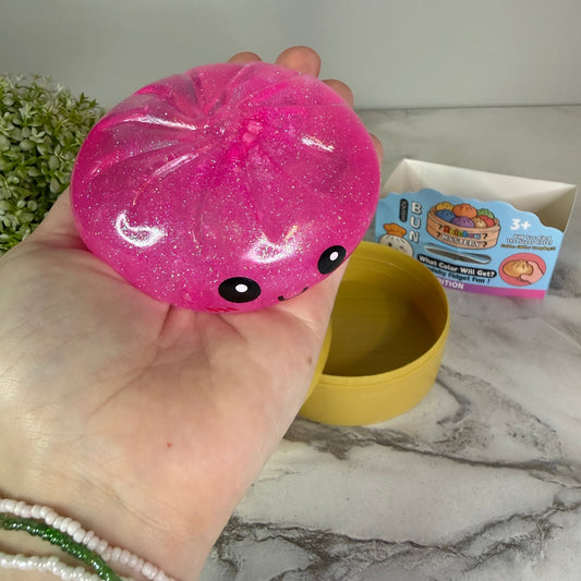 Squishy Toy - Viral Dumpling, Slow Rise Glitter - Hot Pink-on hand