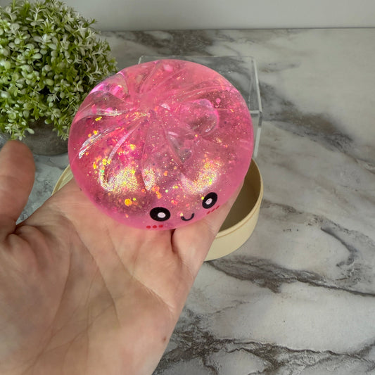 Squishy Toy - Viral Dumpling, Slow Rise Glitter - Light Pink-on hand